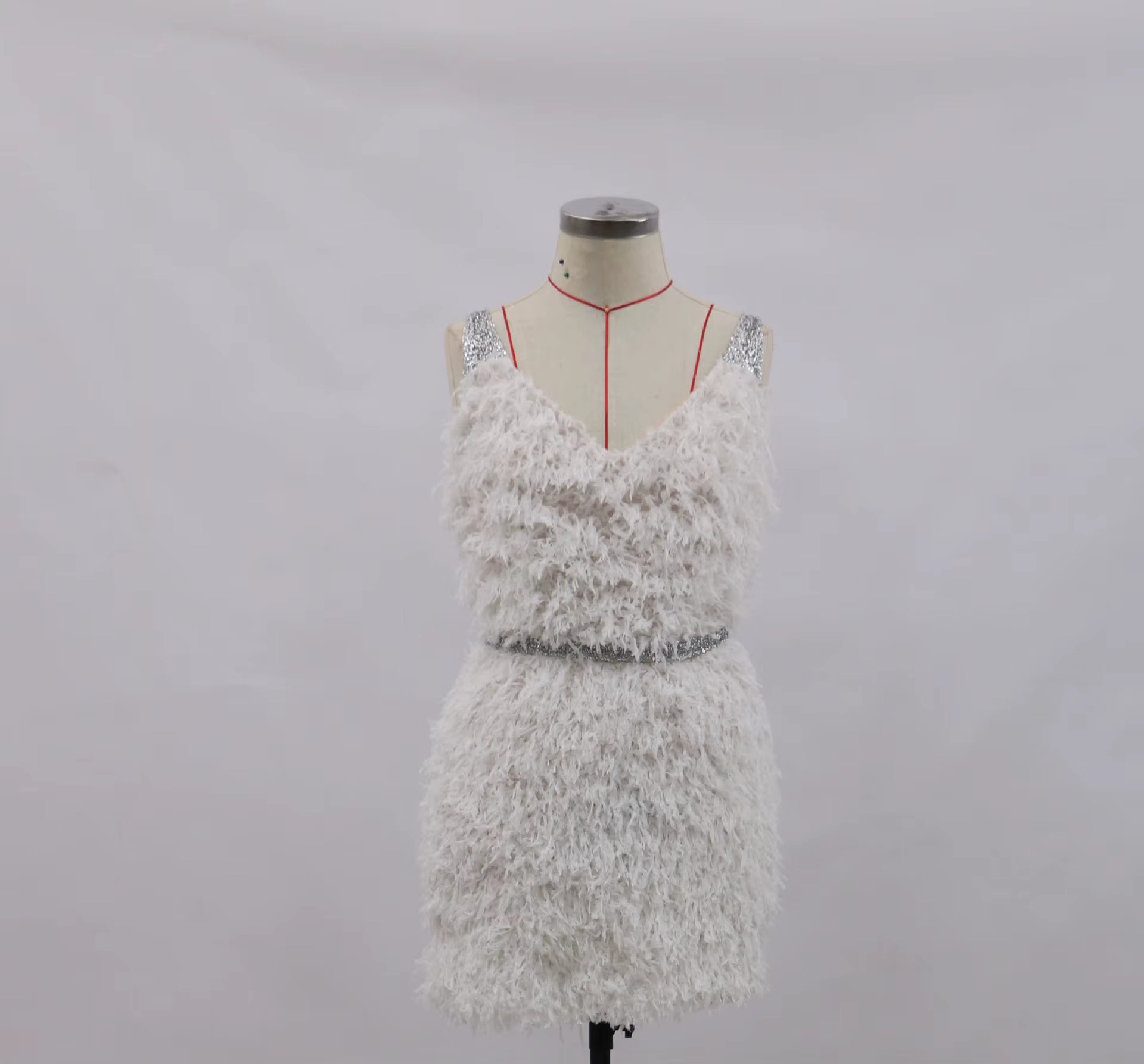 Spring New Wedding Dress Women Clothing Solid Color White Sexy V-Neck Feathers Puffy Bodycon Mini Dress Party Clubwear