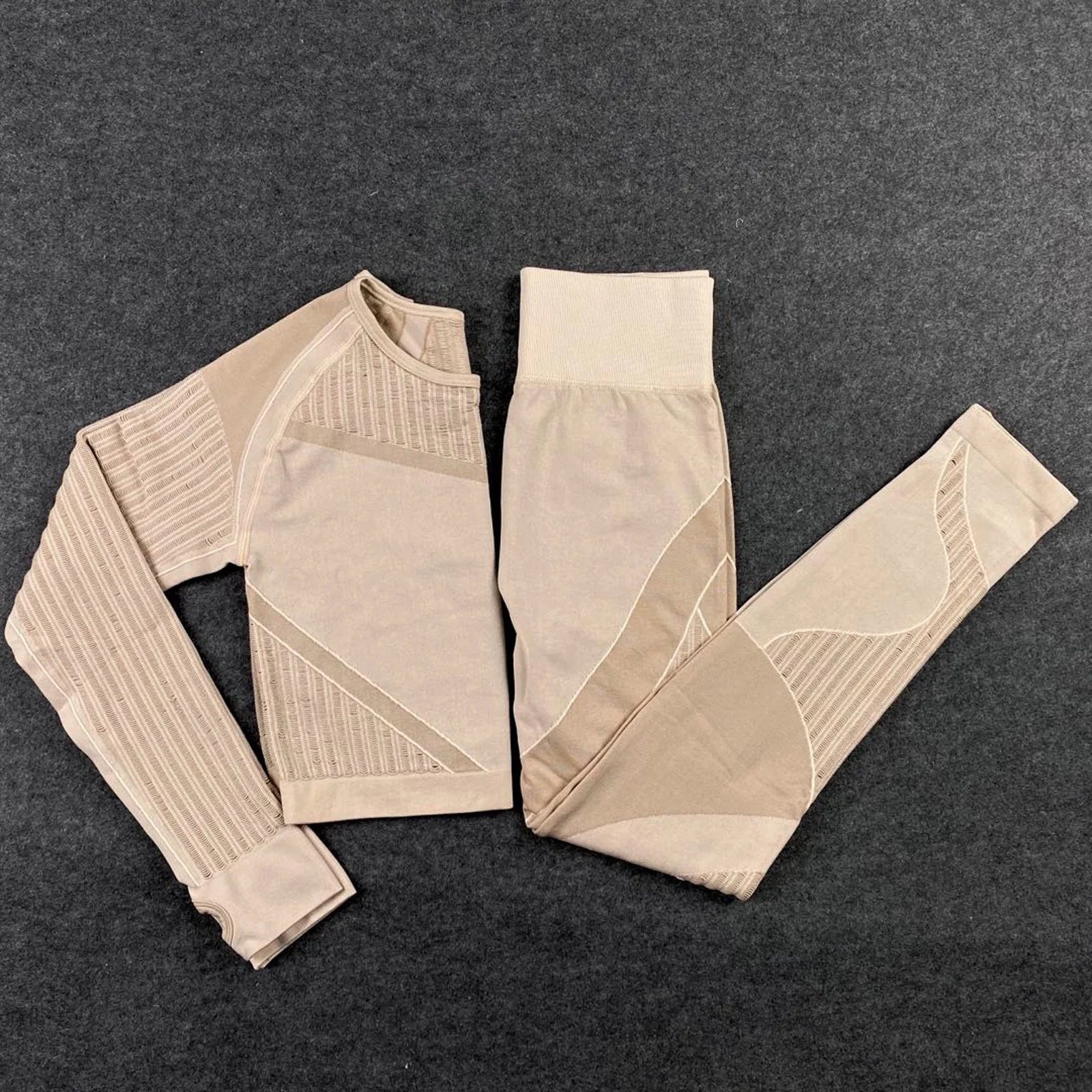 Workout Sets for Women Two Piece Outfits Seamless Striped Hollow Yoga Clothes Hip Quick-Drying Fitness Suit 27-Khaki L